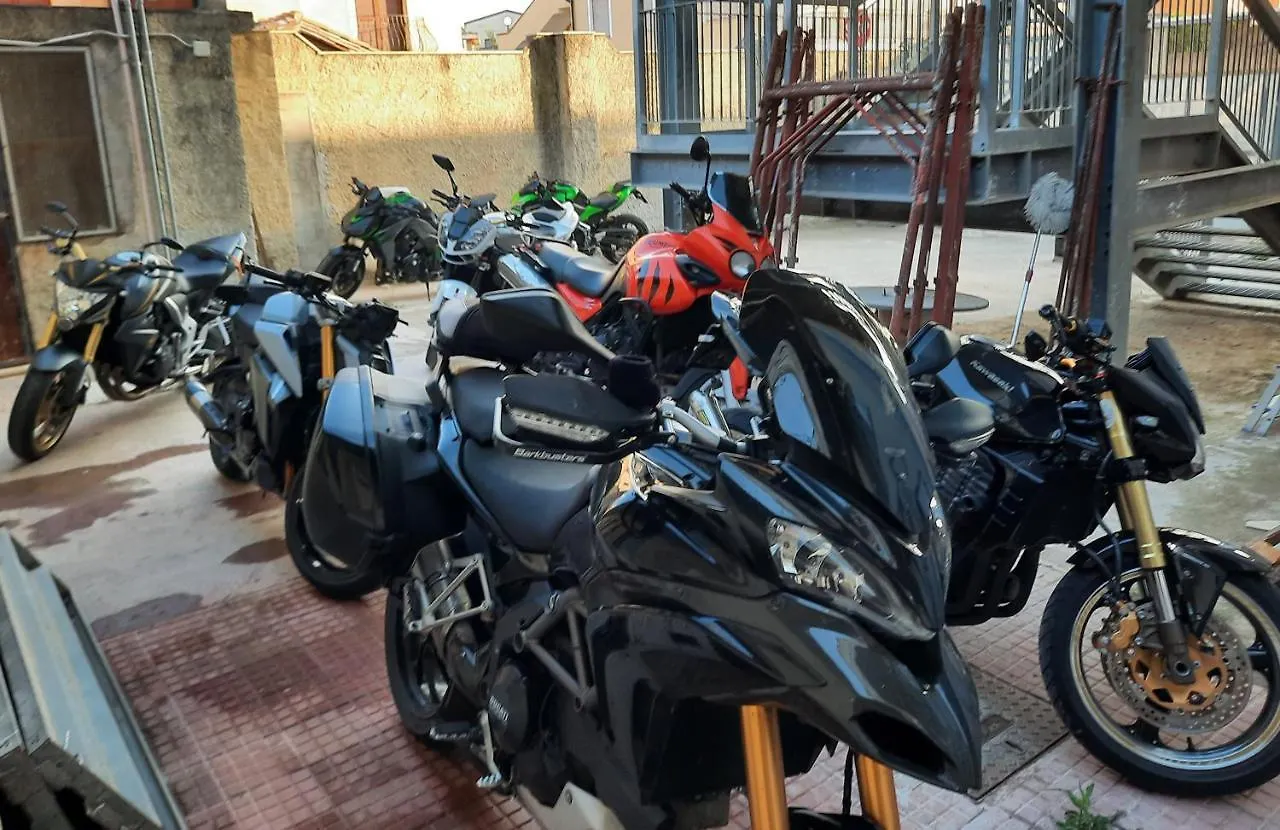 B&B Centrale Tortoli Bed & Breakfast